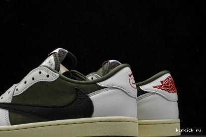 1 x Travis Air Scott Jordan OG Low 0710